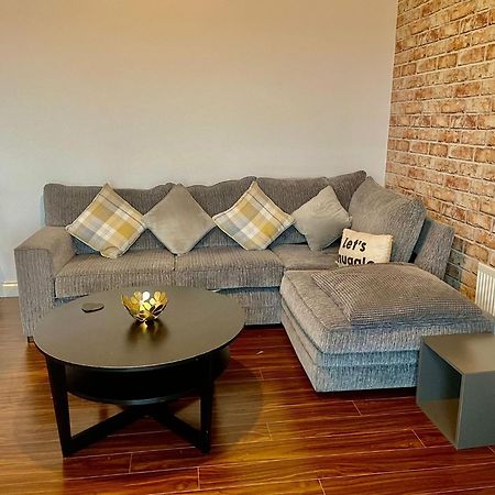 2 Bedroom City-Centre Apartment With Free Parking Belfast Exterior foto